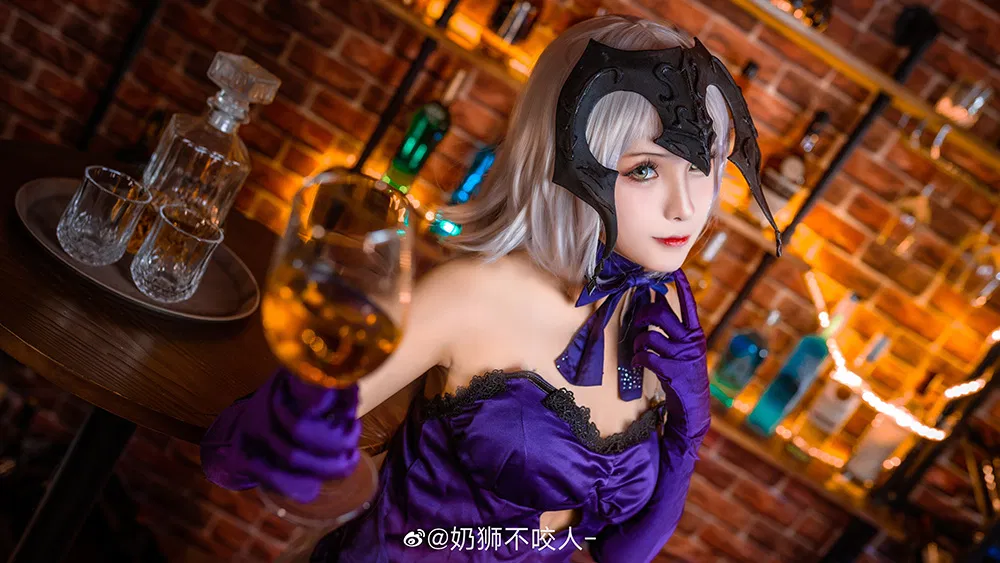 奶狮不咬人这5个角色我盯了两年,评论区比图还热闹