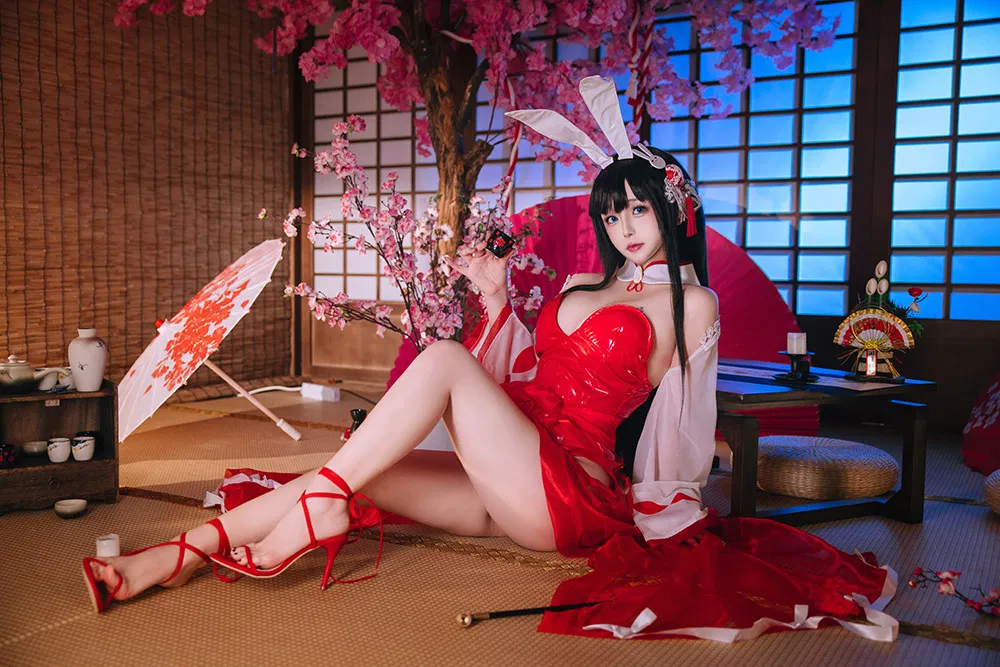 日奈娇COS修女图片这几套,在哪看最好我也踩过坑