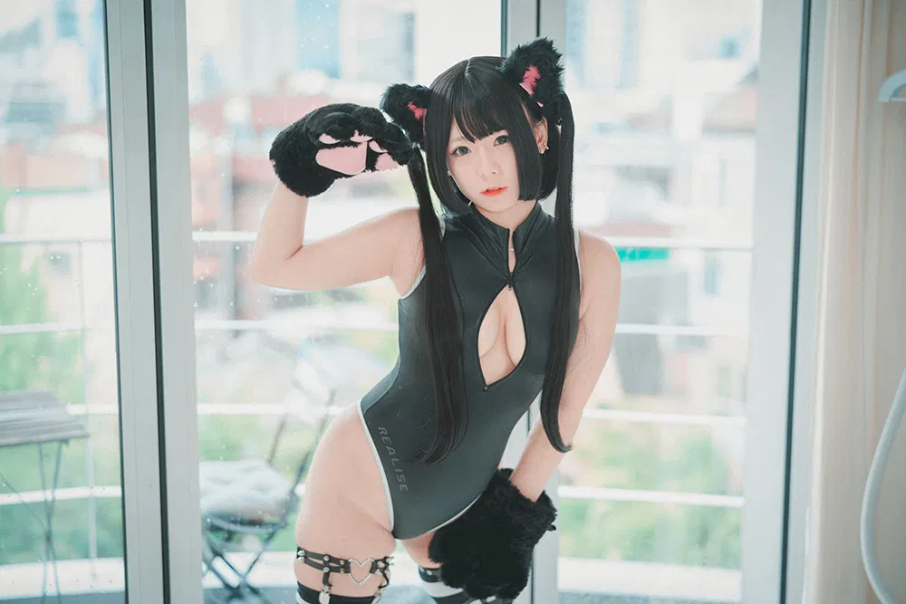 Coser「Cat Demon喵崽图片」魅魔那套的角,底座压得有点狠