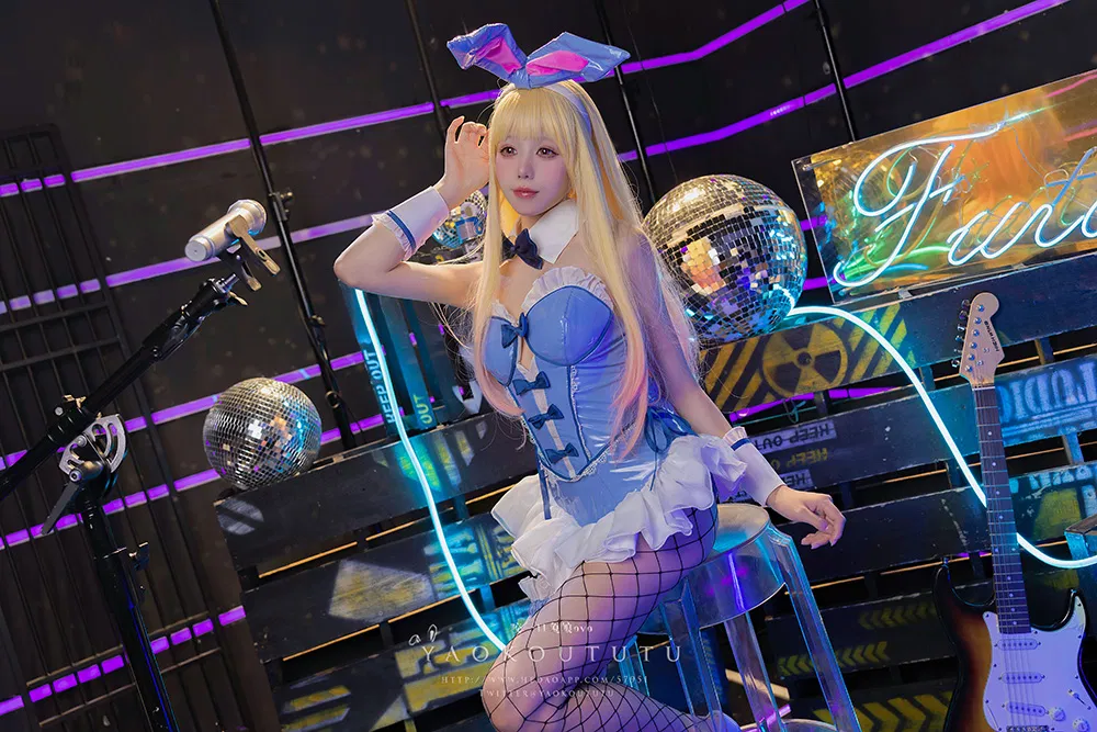 咬一口兔娘 咬一口兔娘图片1